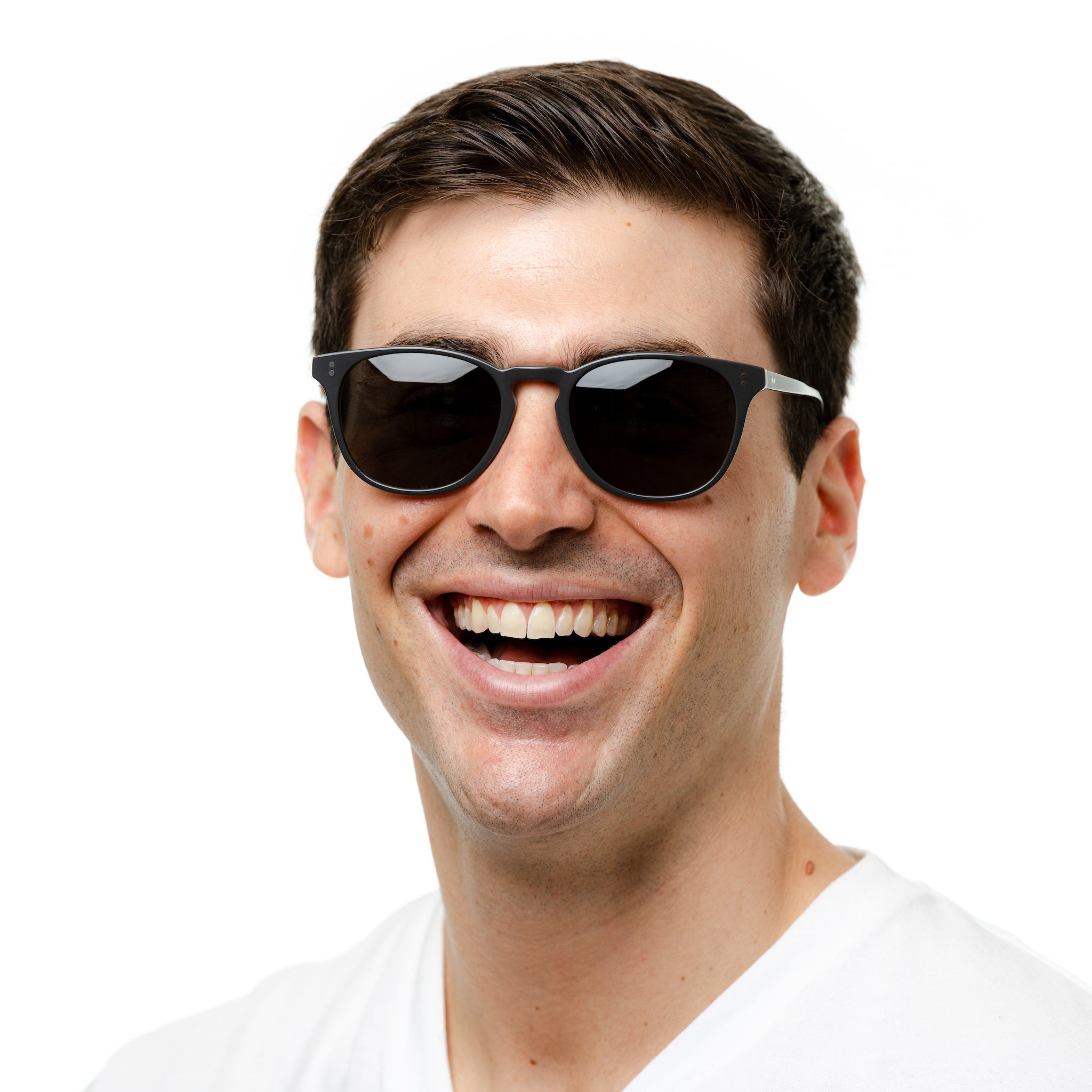 [CUSTOM] $39 DHL Express Shipping for Kristine&#39;s Rocket MTO P3 Classic Onyx/Gainsboro with Grey Polarized Lenses (Launch Edition)